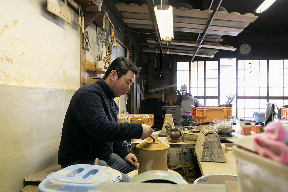 使うほどに愛着が沸いてくる 素朴でやさしい土味が魅力の小石原焼